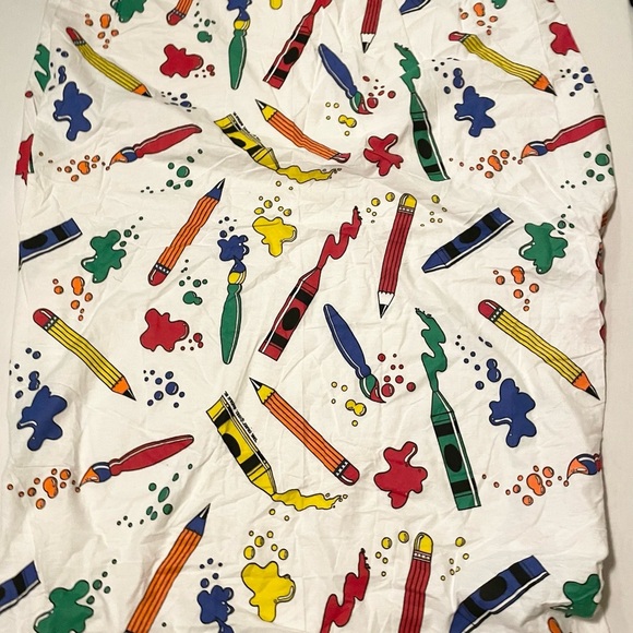 Vintage Multi Coloured Crayon and Pencil Patterned Twin Fitted Sheet - Picture 1 of 16
